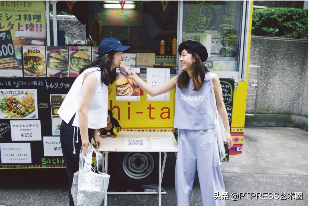 闺蜜拍照如何拍出高级感,闺蜜照怎么拍照好看又上镜