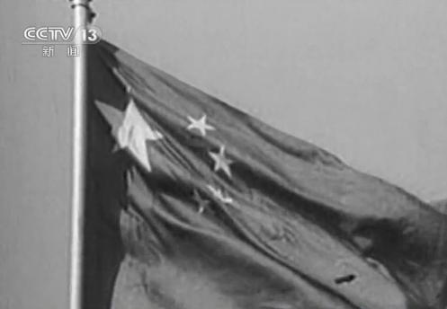 连夜缝五星红旗什么意思,澳门第一面五星红旗的故事