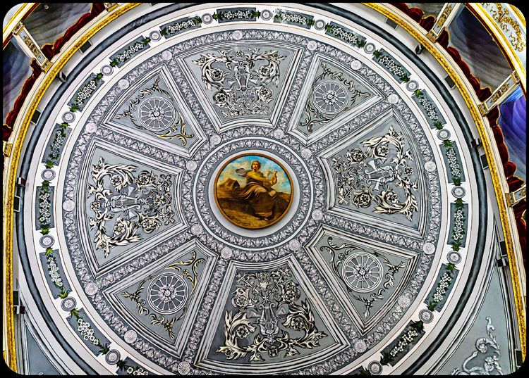 情迷西西里:漫步“蜜糖小城”诺托,感受巴洛克建筑艺术的灵动、浪漫与激情