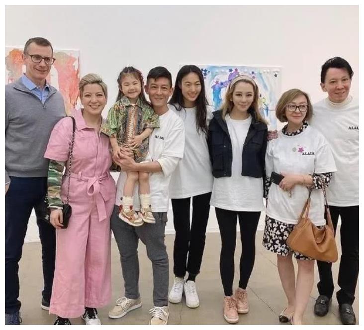 sneaker少儿,sneaker穿球鞋