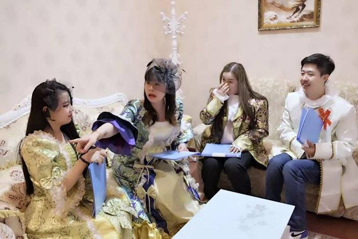 青岛好玩店铺,青岛好玩的店推荐