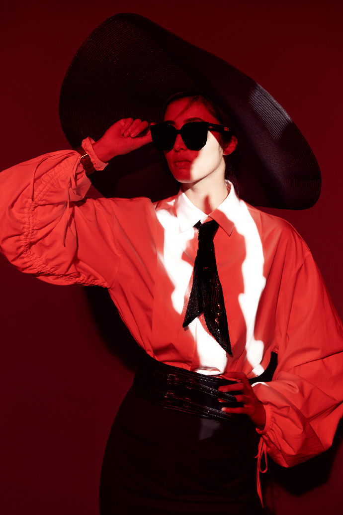 女足赵丽娜身材,足球女神赵丽娜图片