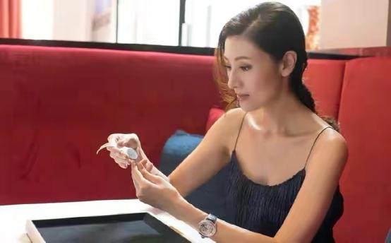 十大嫁入豪门女明星,13位嫁入豪门的女星比拼