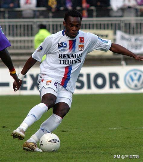 顶级后卫谈防守梅西与c罗,防守c罗和梅西