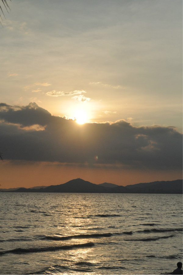 三亚自由行旅游攻略超详细哦,三亚旅游自由行全攻略