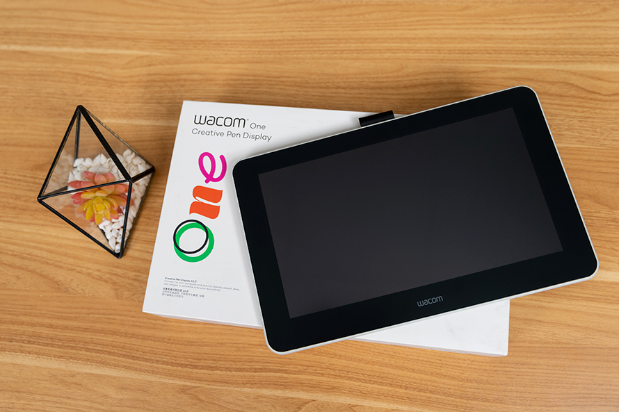 wacomone液晶数位屏,wacomone数位屏评测