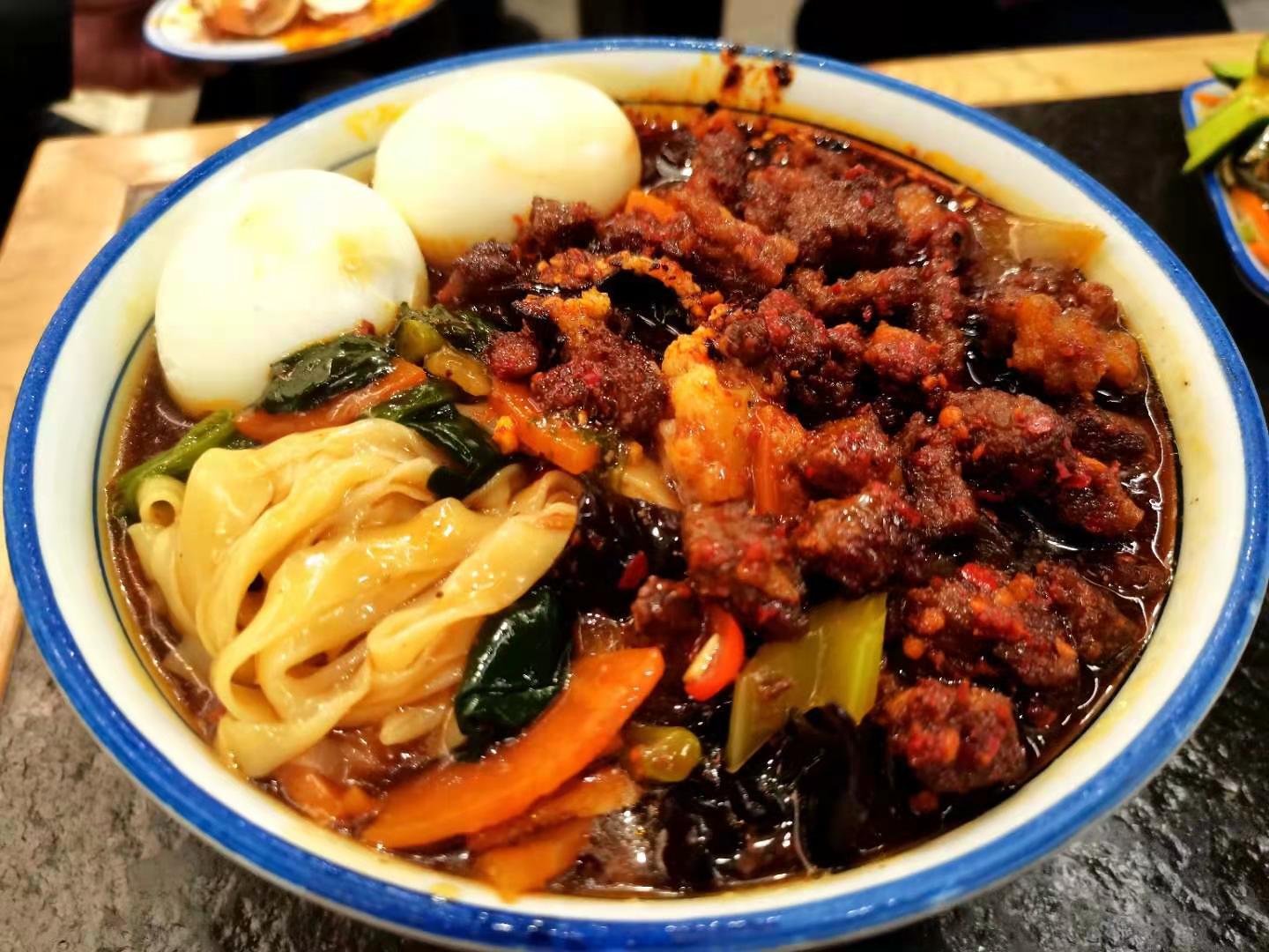 松鼠家牛肉面到底好不好吃?来自网友的这些评价请查收