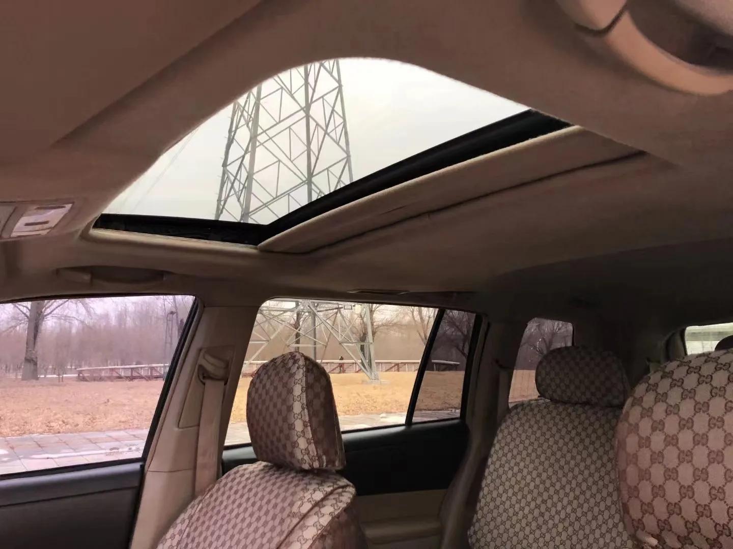 公司全年批发一手抵押车,12年丰田汉兰达2.7七座二手车价格