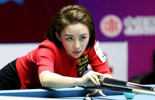 潘晓婷最美五张照片,最美台球女神潘晓婷