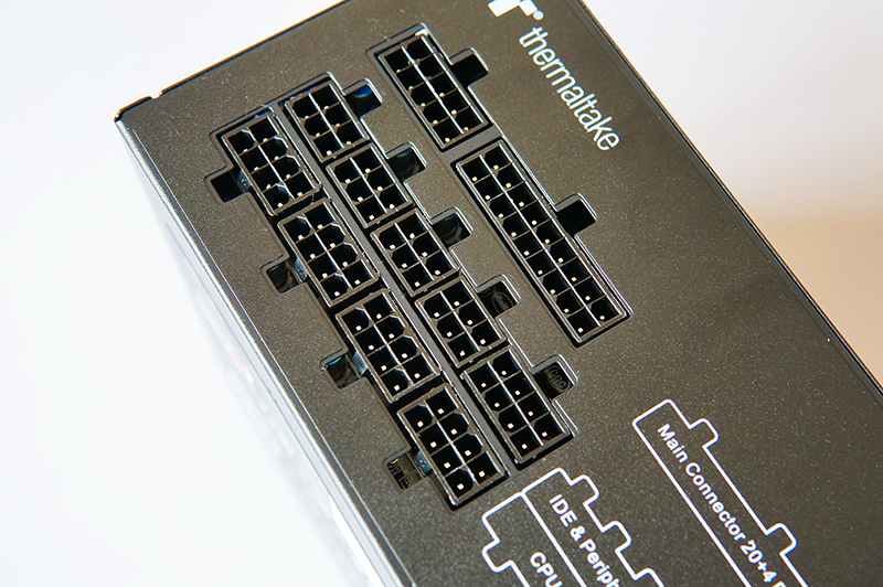 tt曜越650w,曜越智能电源怎么样