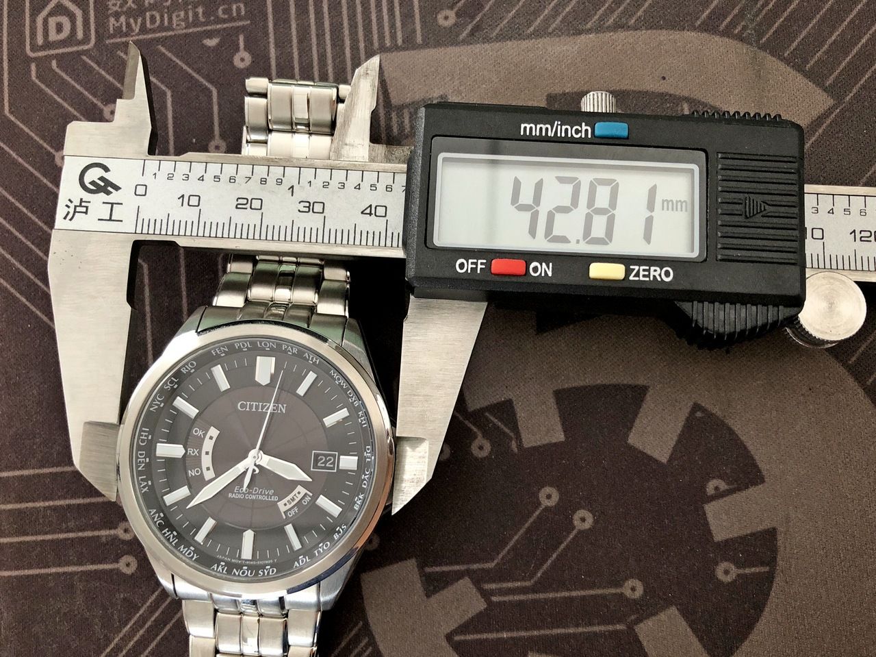 光动能手表卡西欧好还是西铁城好,卡西欧和西铁城光动能手表哪个好