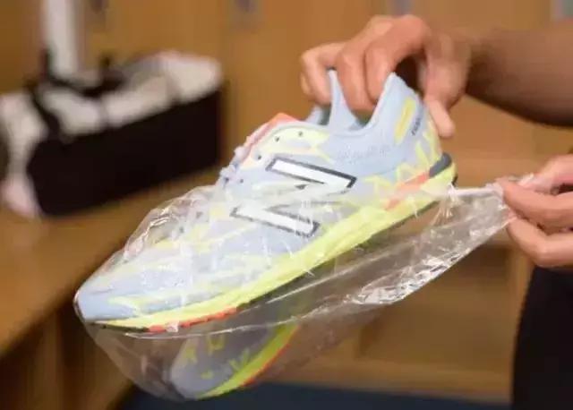 怎么用旅行箱密码锁,有没有让行李箱直接解锁的方法