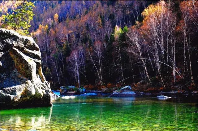 阿勒泰秋季旅行,新疆旅行阿勒泰秋天