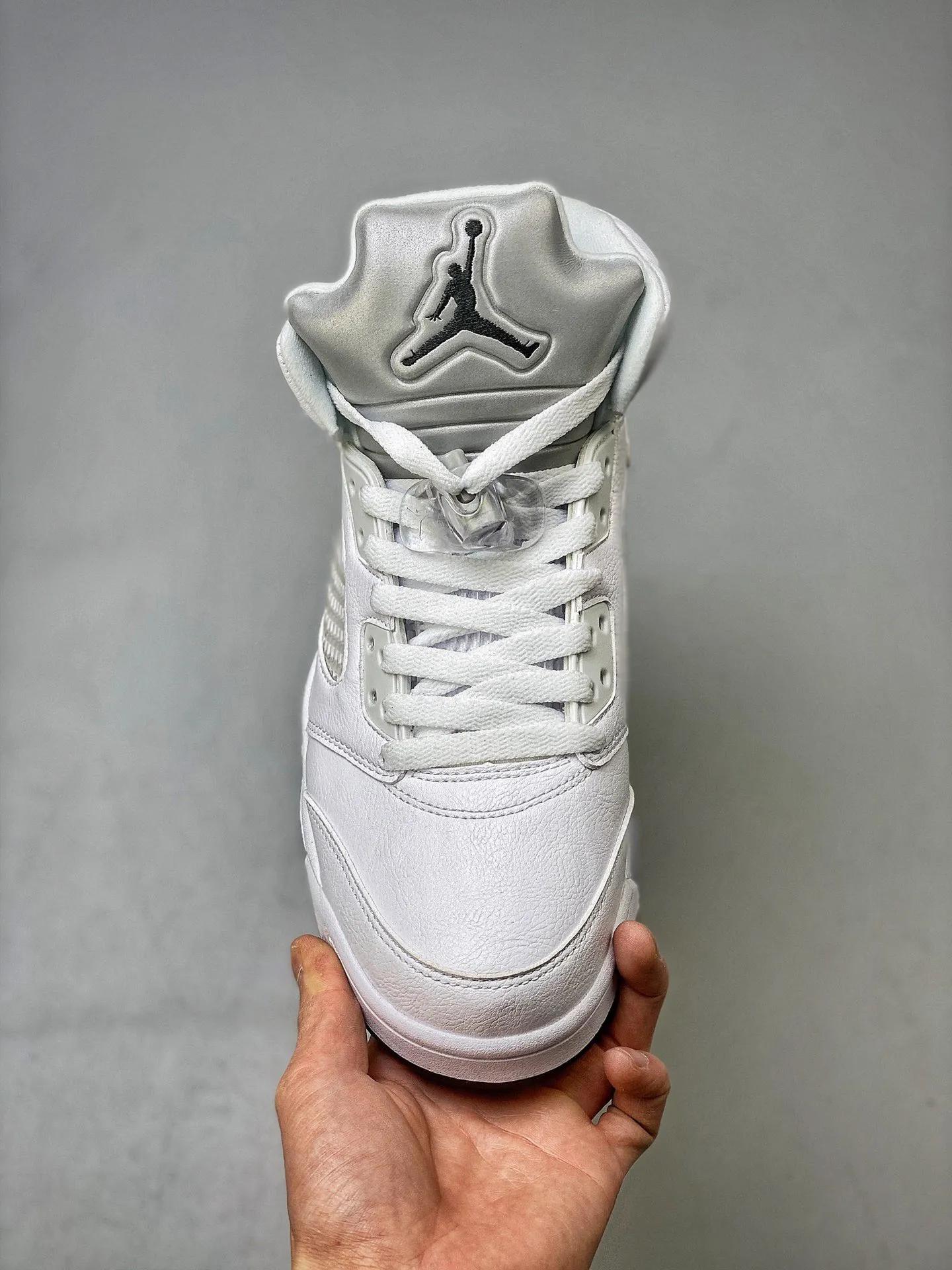 乔丹颜值最高球鞋aj5,耐克飞人乔丹系列篮球aj5