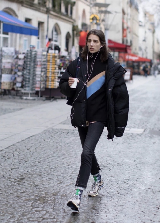 潮流长筒袜怎么搭配鞋子图片,长筒袜怎么搭配鞋子好看