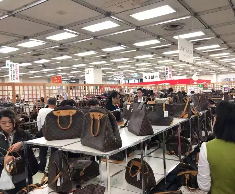 东京古着淘货,古着大牌风衣