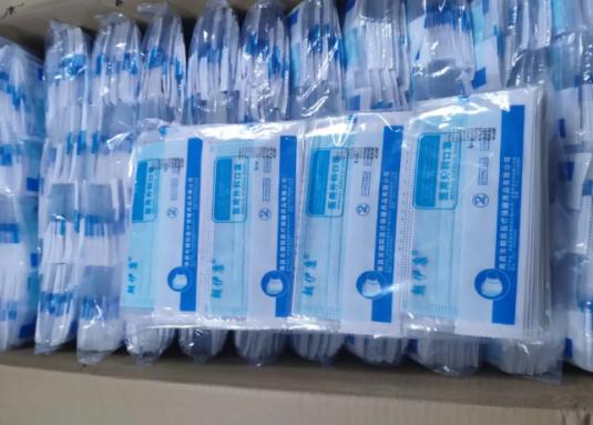 防控疫情在行动爱心捐赠暖人心,口罩抗击肺炎疫情