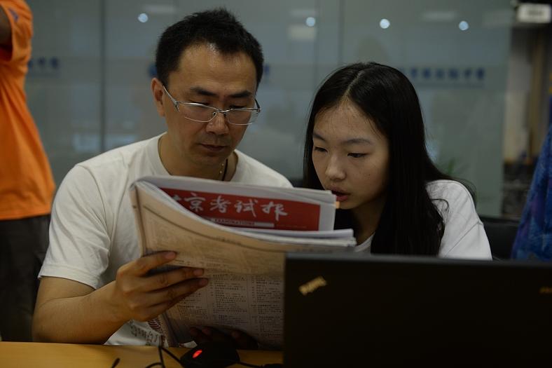 哪些省教师职称按教龄自然晋升,关于教师中级职称评定的最新规定