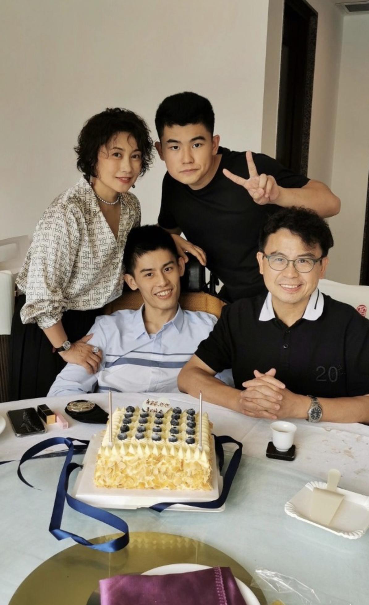 黄一山沦落拍网剧,黄一山新戏