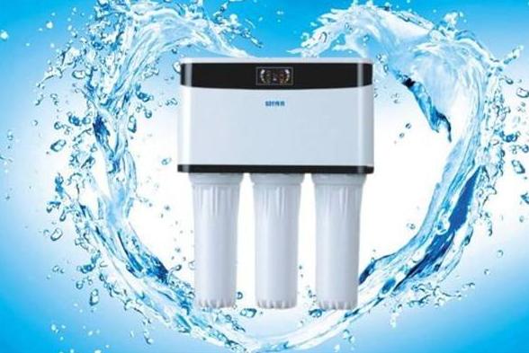 家用净水器和桶装水怎么选择,厨房净水器推荐家用