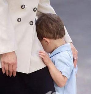 孩子性格内向怎么纠正？专家：不用改，内向性格的孩子更容易成功