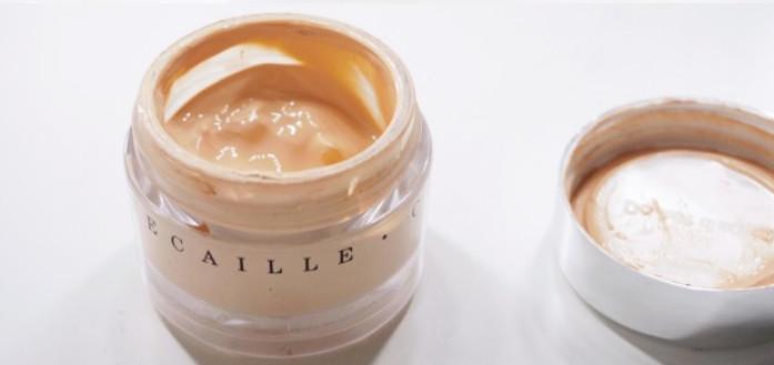 k妹推荐蜜粉饼,适合卡粉的粉底