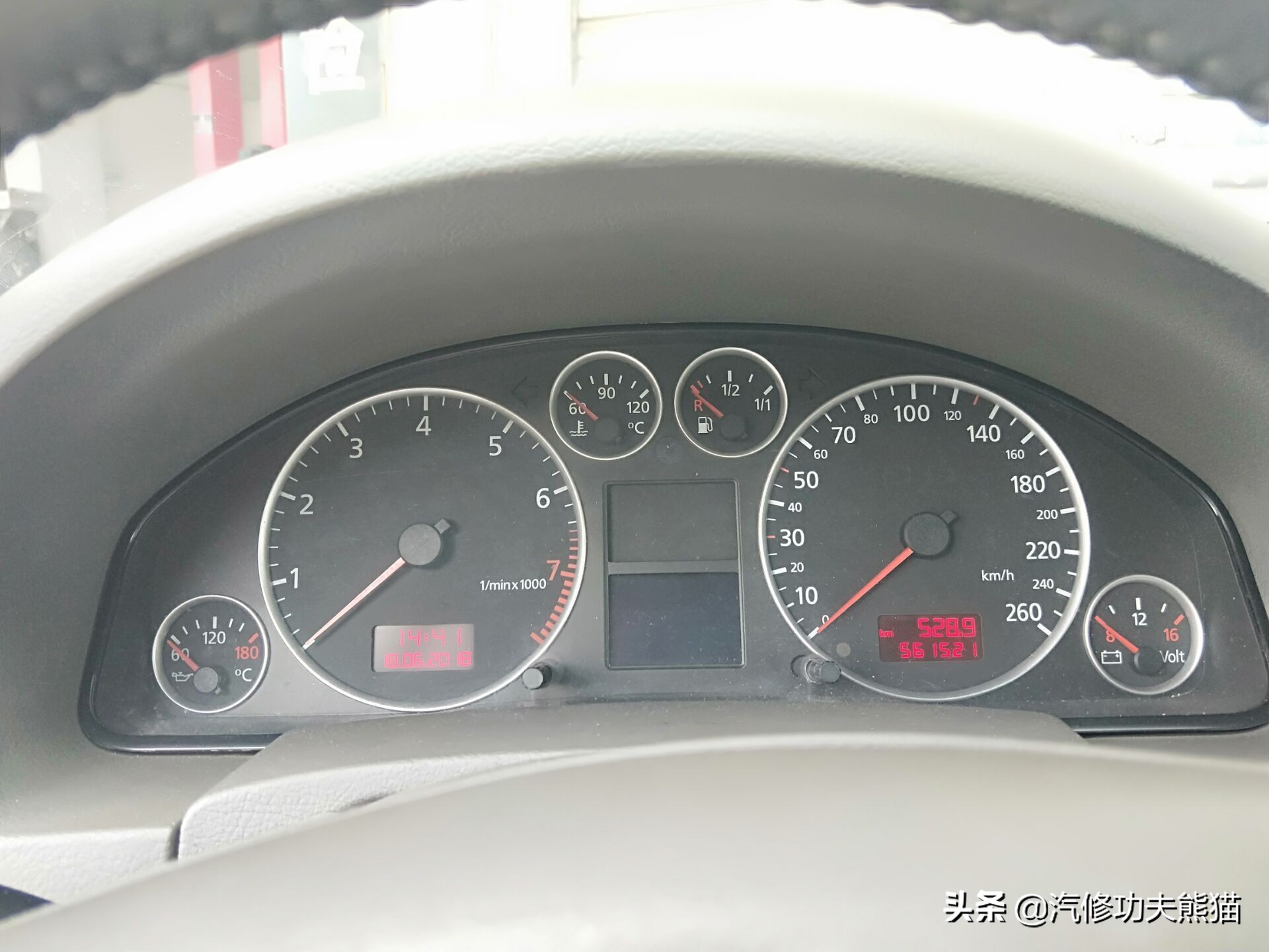 奥迪a61.8发动机大修费用,老款奥迪a6六缸发动机大修全过程