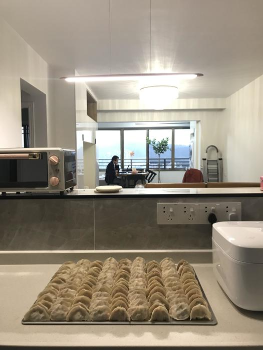 带两个孩子去新家装修,带孩子进新装修的家20分钟没事吧