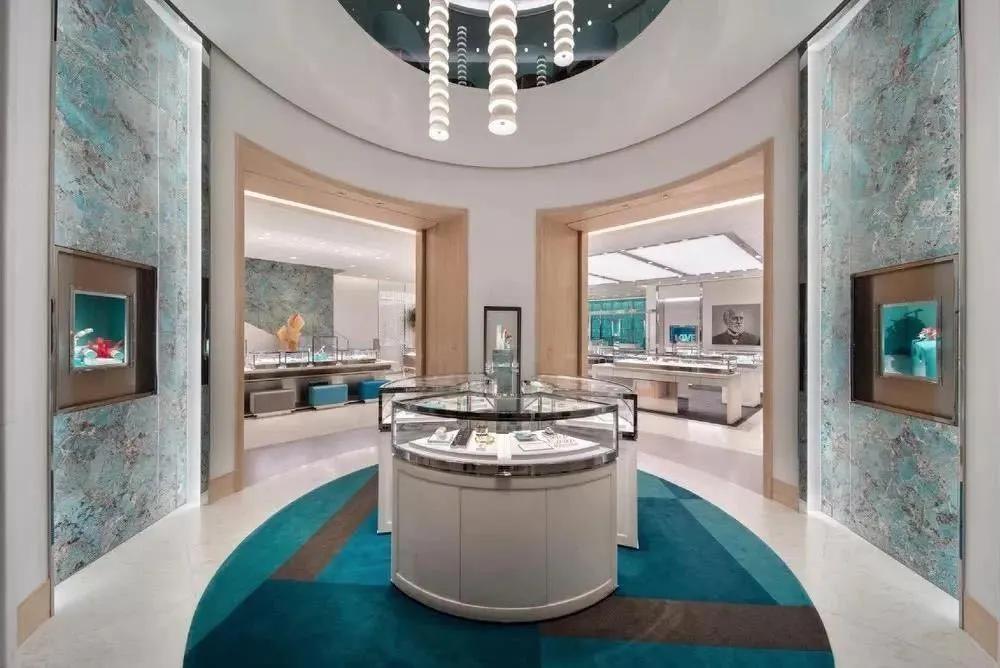 上海外滩十大奢侈品店,魔都奢侈品一条街