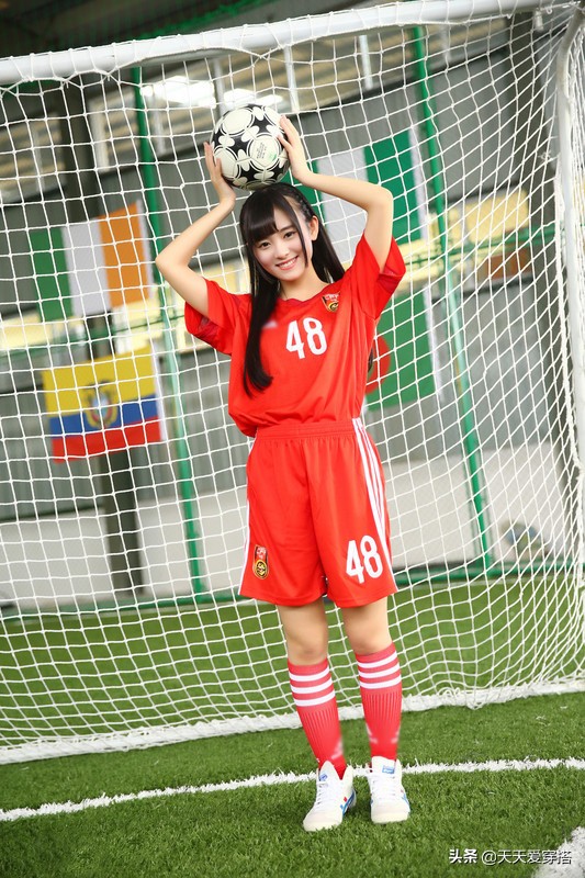 关晓彤杨幂鞠婧祎跳舞,关晓彤赵丽颖女神