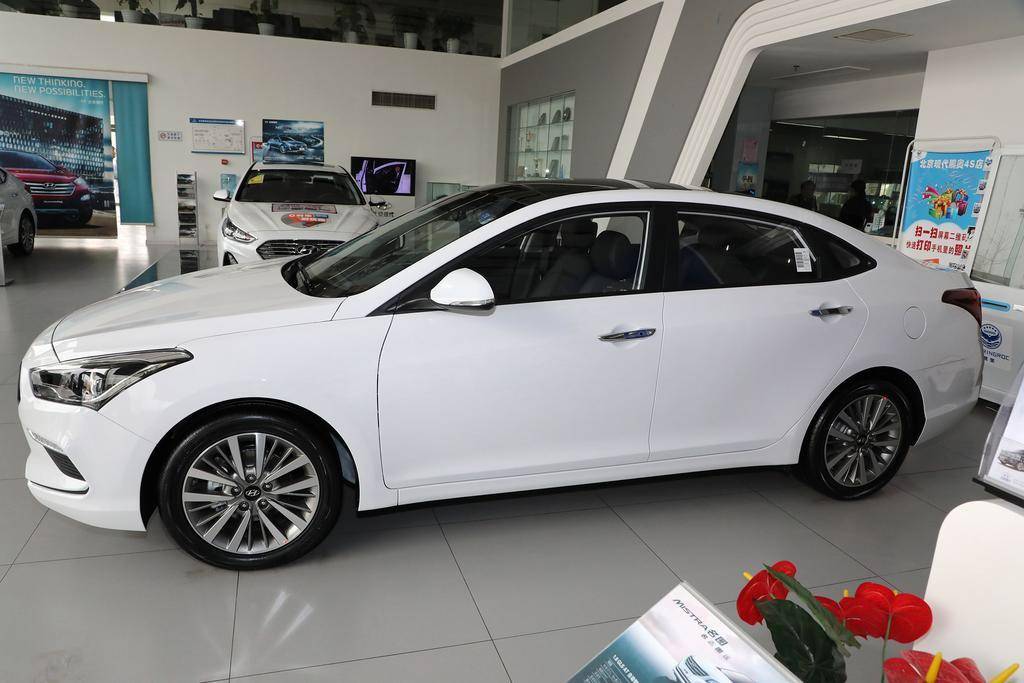 新款名图优点缺点,想买家用自吸2.0的