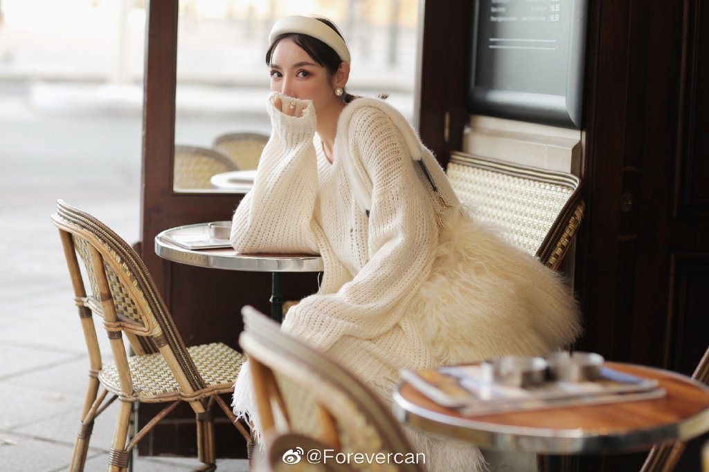 女人冬天如何穿搭更好看,女人冬天穿什么保暖又好看