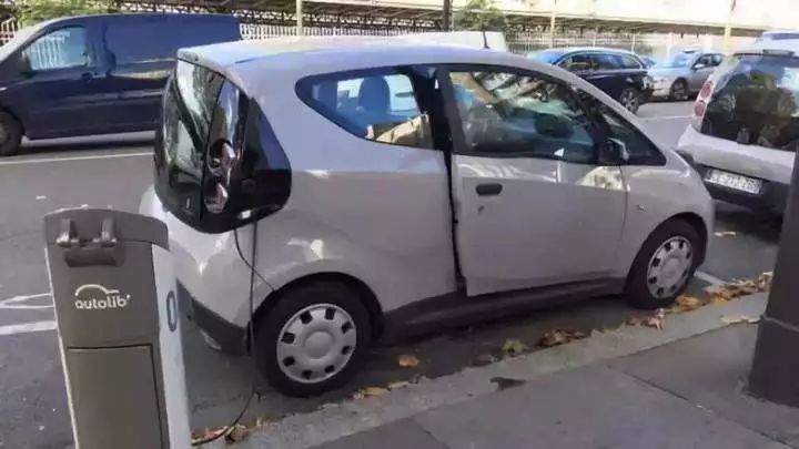 摩拜和ofo失败的原因,摩拜车轮胎爆了