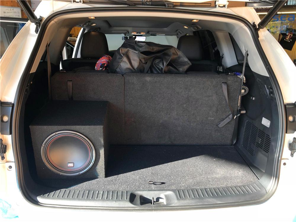 汉兰达改装三分频音响,汉兰达高音改装案例