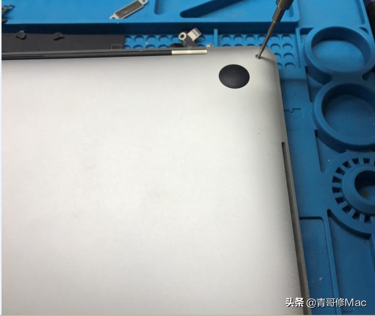 苹果笔记本进水怎么处理搞笑,苹果笔记本进水了怎么办