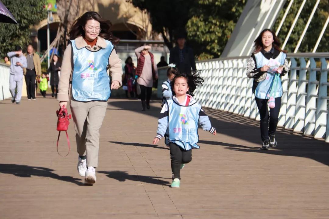 迎新活动幼儿园运动会,辞旧迎新幼儿园亲子运动会方案