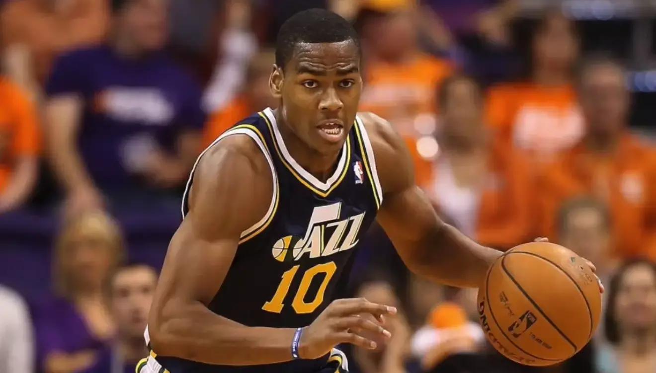 nba自由市场勇士最新交易,2019年nba自由交易市场