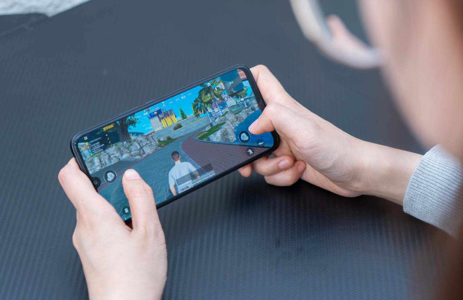 66w快充体验,荣耀66w车载快充超薄测试