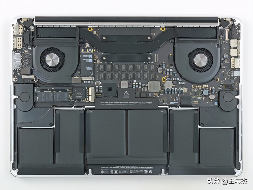 为什么macbook那么贵,苹果手机保值还是macbook保值