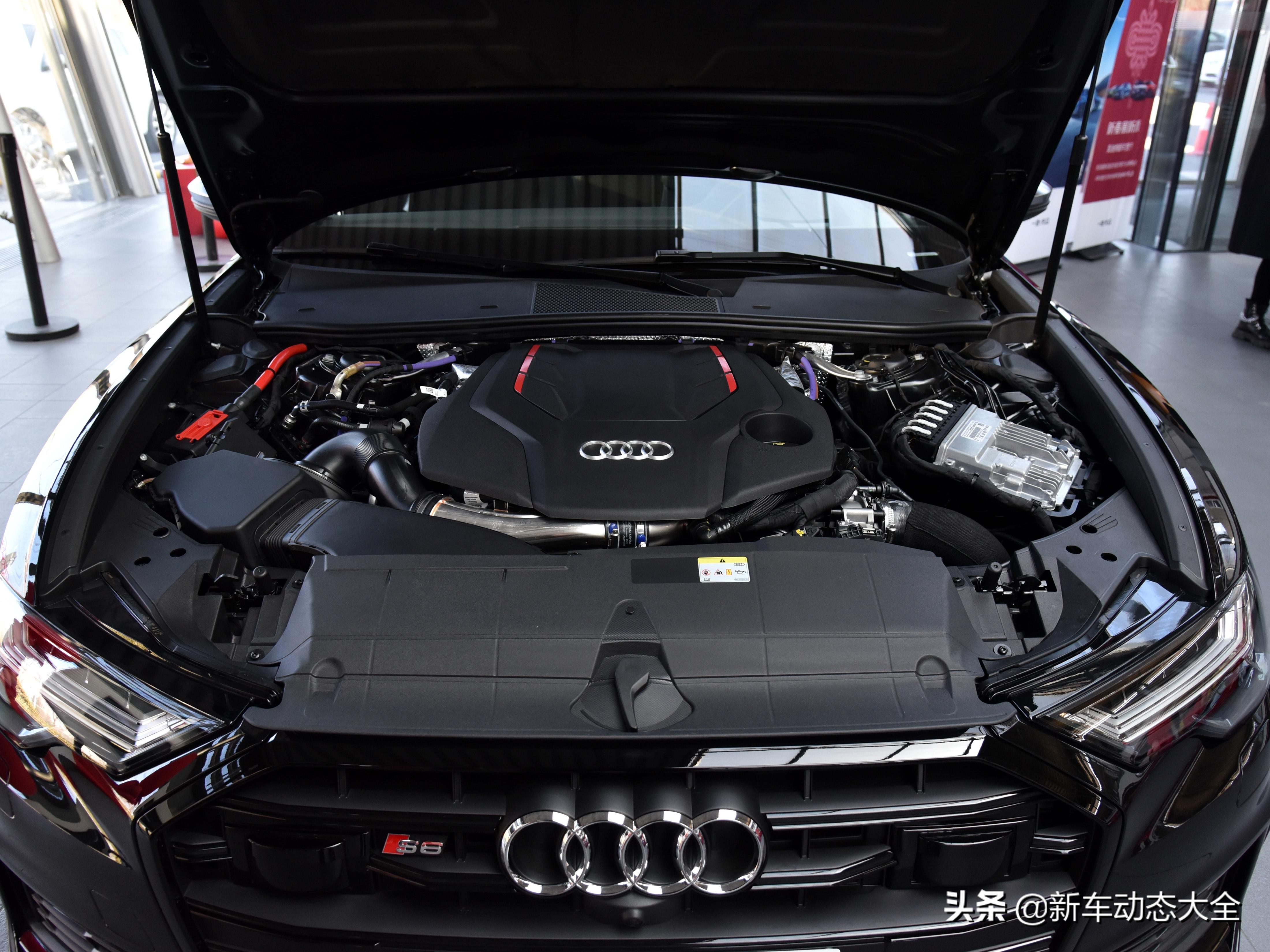 v6双涡轮四驱,2019款奥迪s6