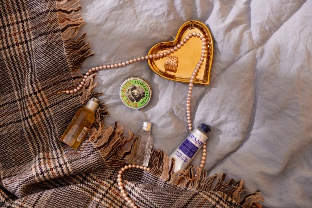 新鞋里的纸团可以干什么,新鞋里的纸团有什么用