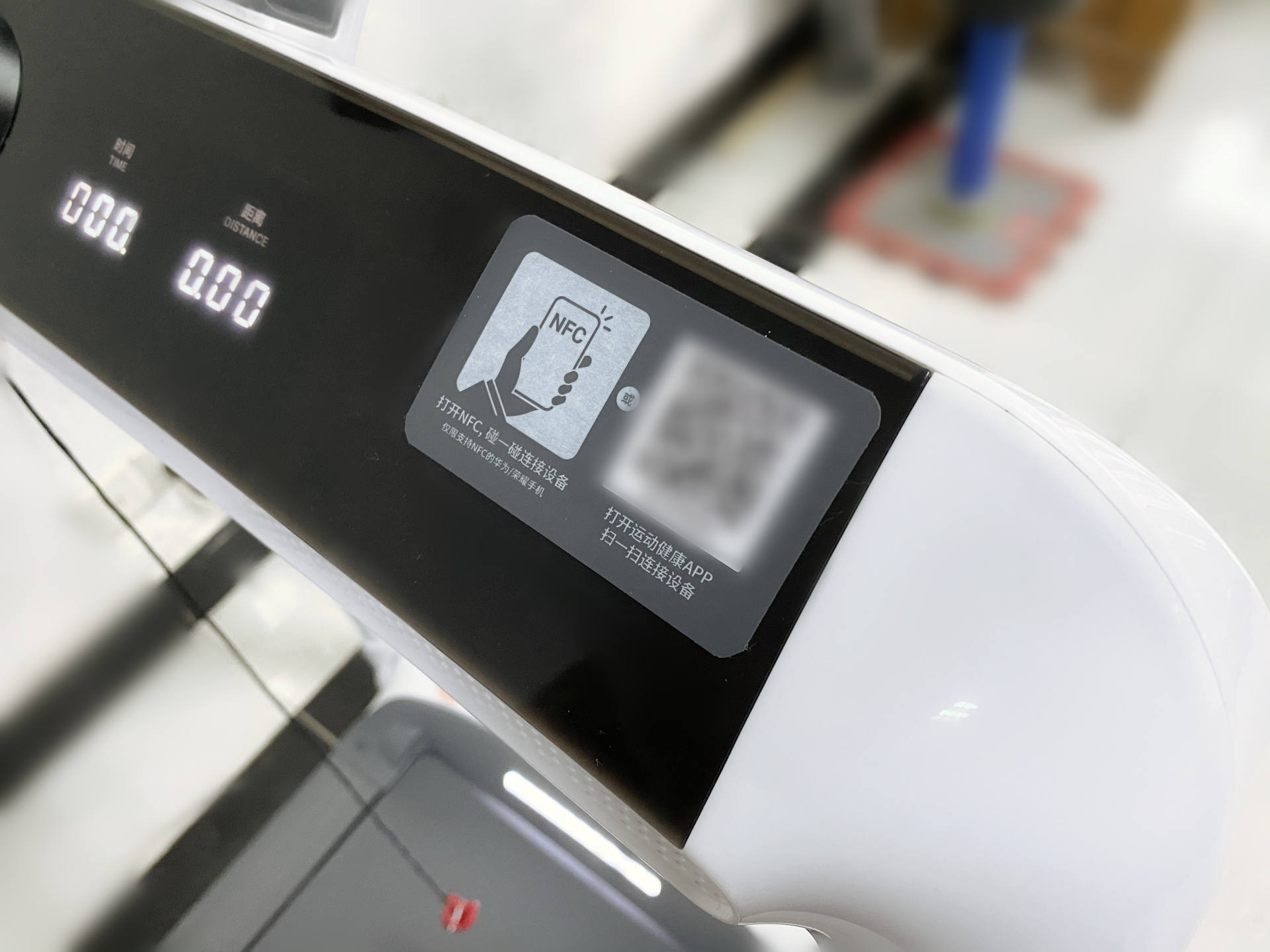 每逢佳节胖三斤有一起跑步的吗,每逢佳节胖三斤唯有跑步