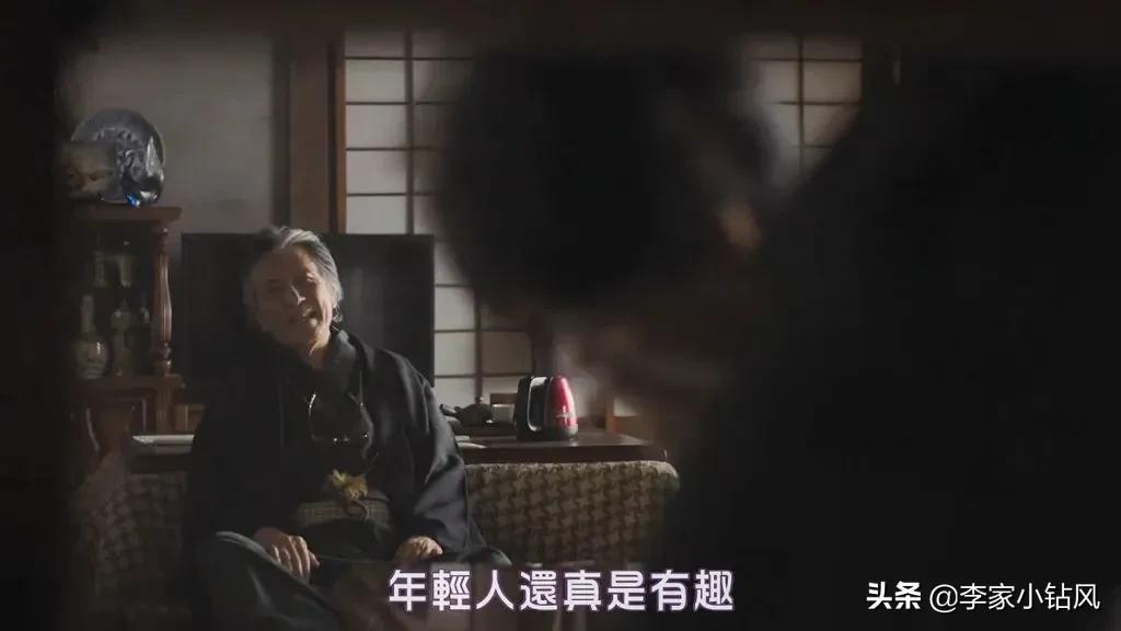 早就出过满屏*欲肉**的深夜剧,今年超级火爆的题材,