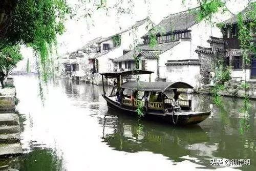 华夏大地人杰地灵地大物博,泱泱华夏大好河山视频