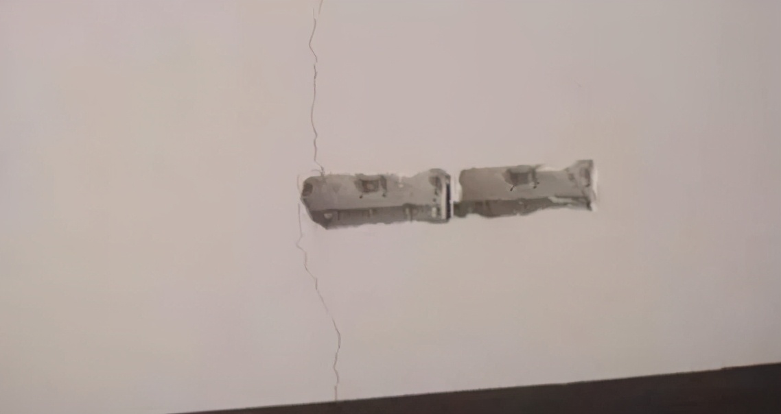 墙体抹灰通病,墙体抹灰有轻微裂怎么处理