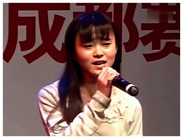 鞠婧祎假面美人,圈内大佬评价鞠婧祎