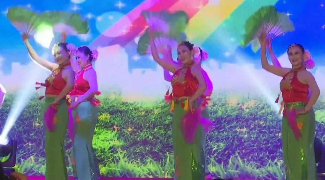 醉美冰雪季,醉美冰雪世界完整视频