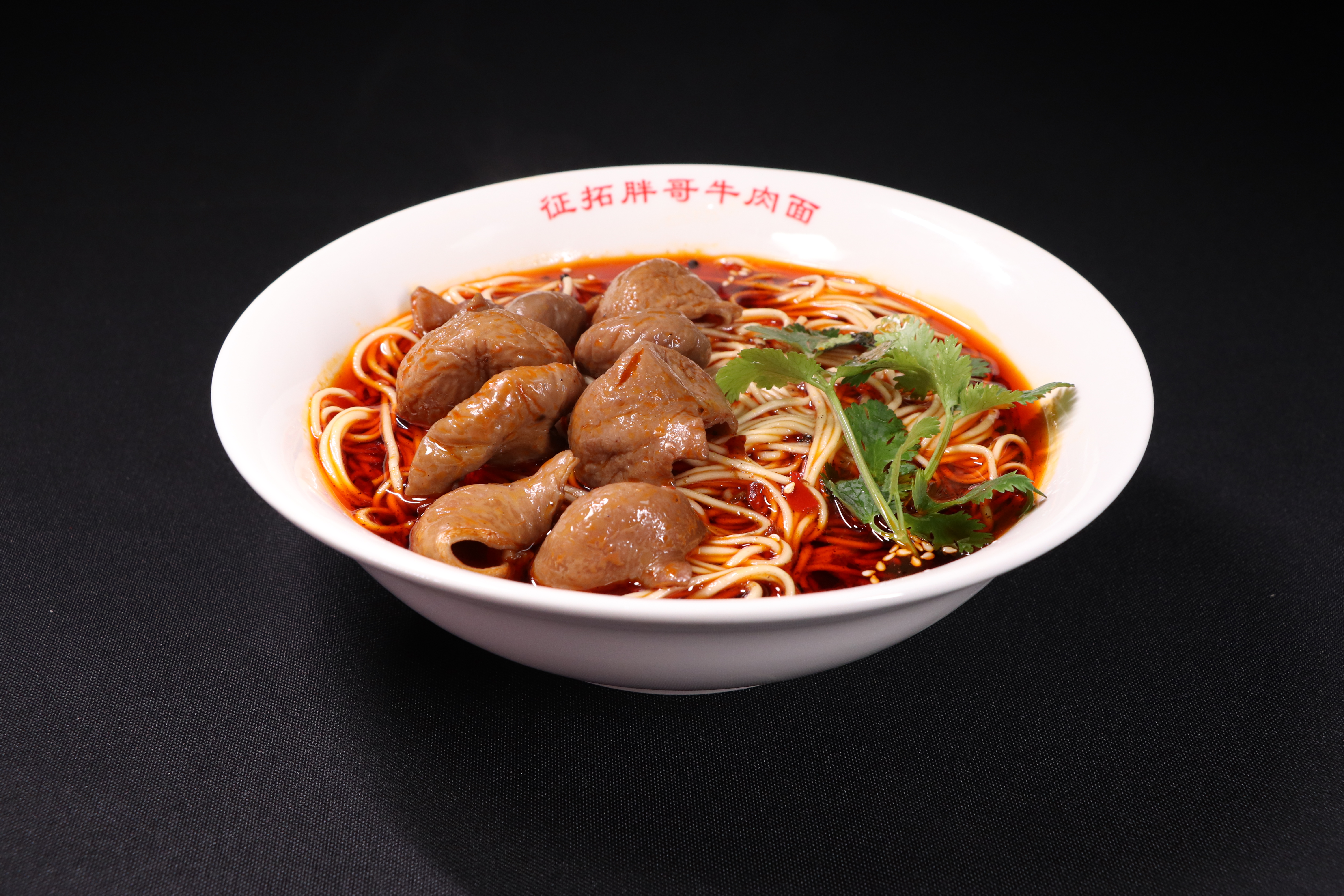 想开家面馆应该选加盟还是自营,想开面馆靠谱吗