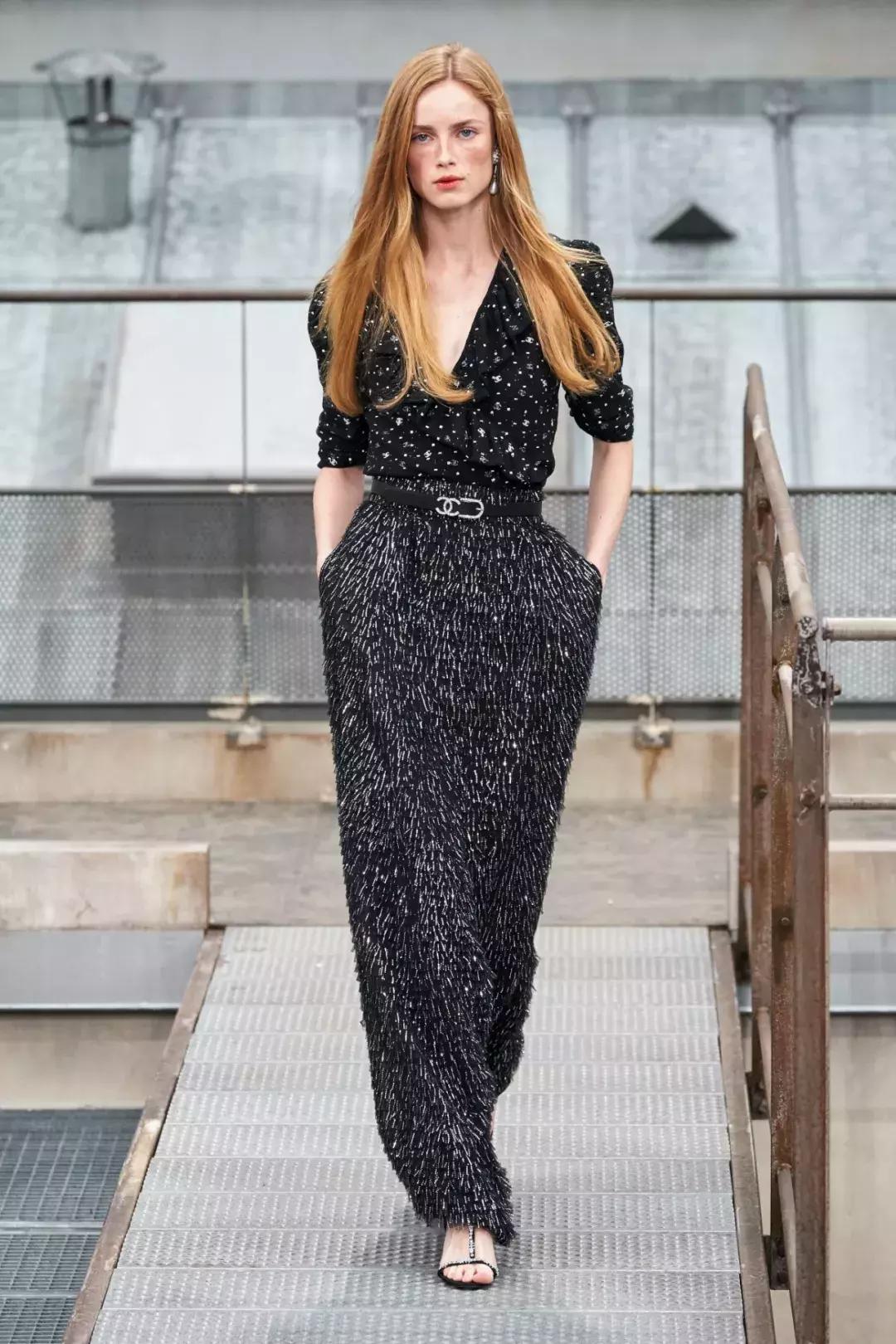 香奈儿新款手袋街拍,香奈儿经典手袋粗花呢