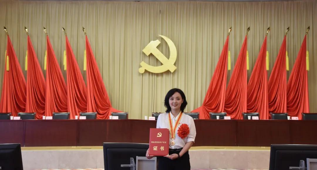 把患者当亲人——记陕西省优秀*产党共**员徐成利